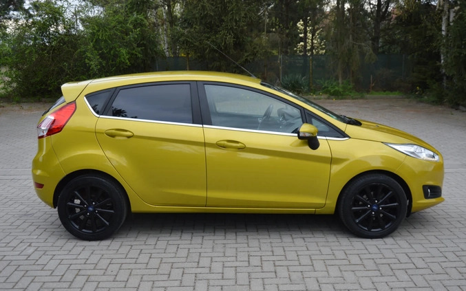 Ford Fiesta cena 28900 przebieg: 114000, rok produkcji 2016 z Legnica małe 137